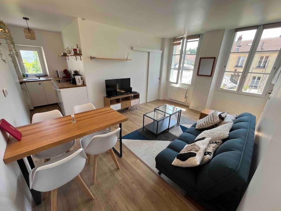 Ferienwohnung Chateau Versailles A 10 Min A Pied Exterior foto
