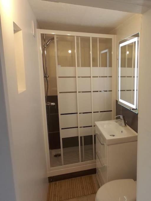 Ferienwohnung Chateau Versailles A 10 Min A Pied Exterior foto